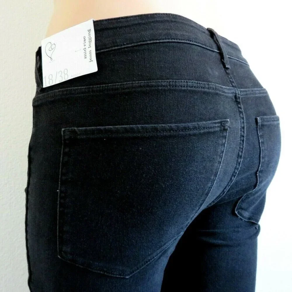 LYN ROE Jeans Women's Mid Rise Jean Jegging Size 18 R NWT - Picture 1 of 4